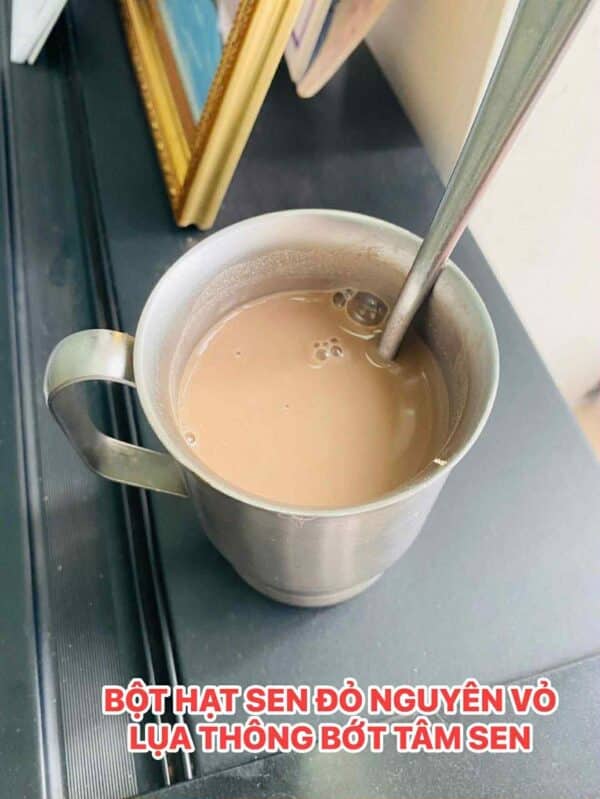 HẠT SEN ĐỎ KHÔ HÀNG DƯỢC NGUYÊN VỎ LỤA VÀ TÂM SEN khi pha, nấu